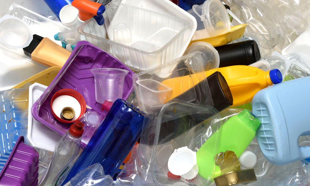 Comprar Envases Genéricos de Plástico en Diferentes Formatos